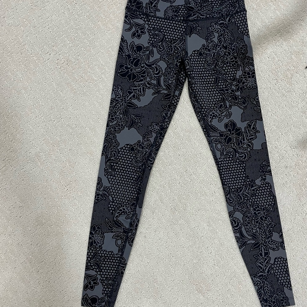 Nike leggings